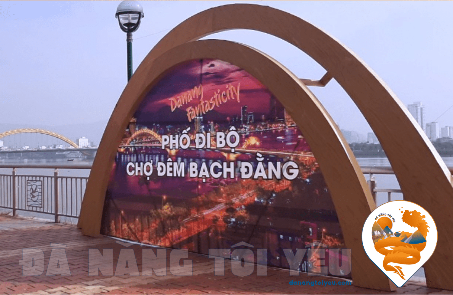 Phố đi bộ Bạch Đằng Đà Nẵng